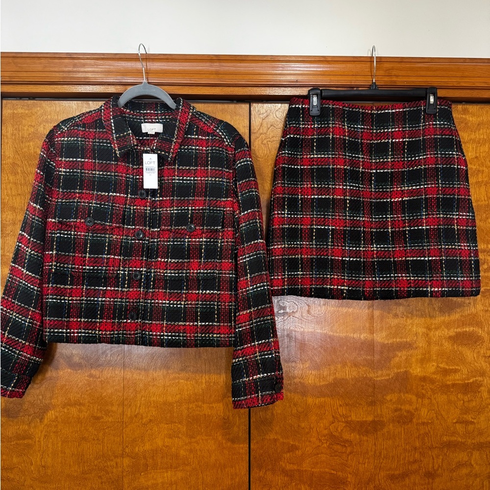 Never Worn LOFT Red Plaid Tweed Jacket & Skirt Set Size M/6